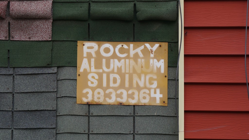 Sign - Rocky Aluminum Siding